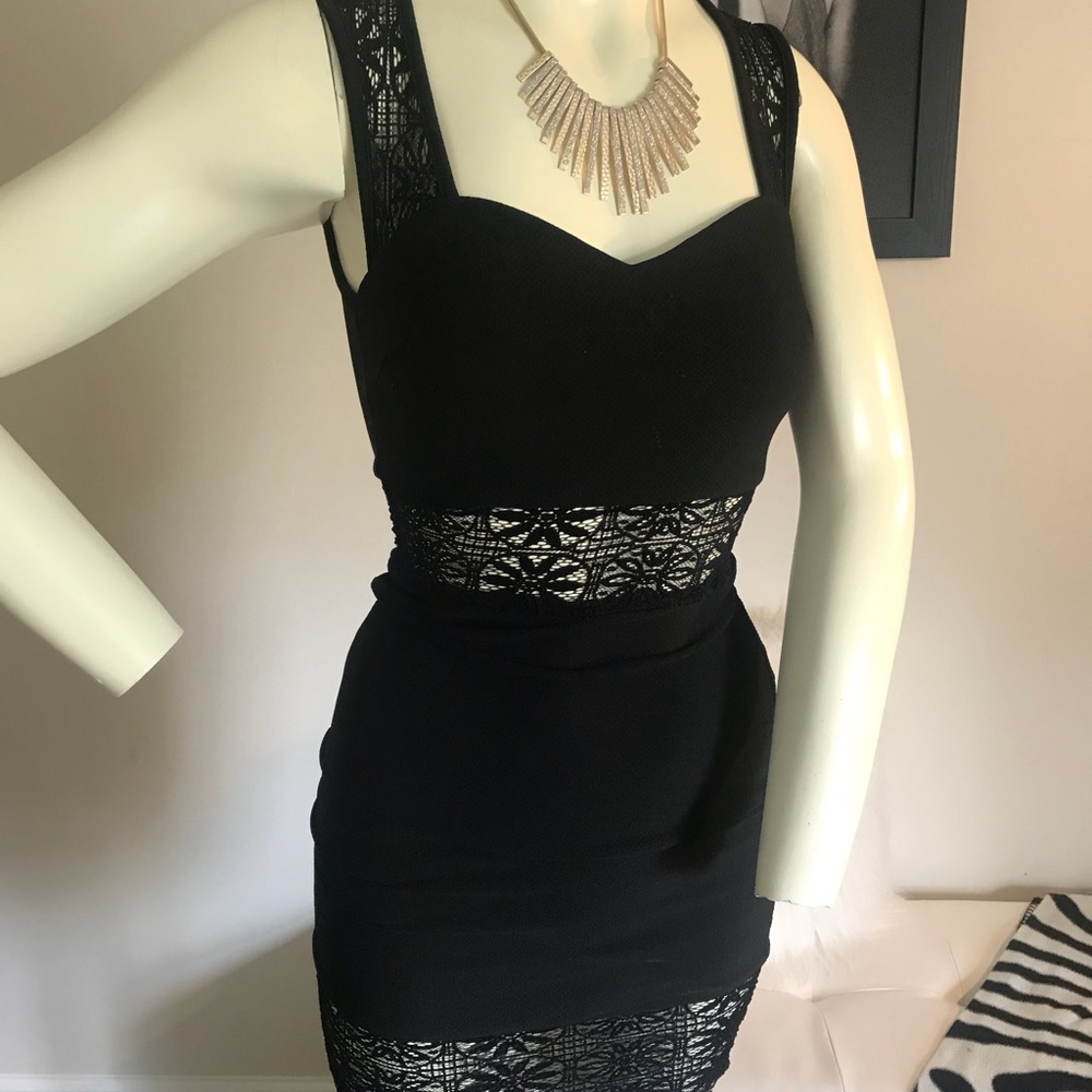 🔥 G by guess elegant black dress 🔥 SPRING SALE
